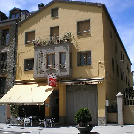 Maurin Guest house *